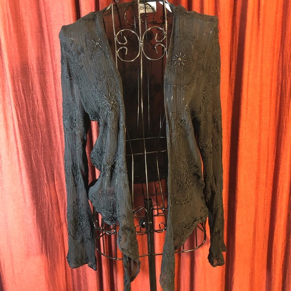 Chico’s Embroidered Tie Up Cropped Tunic - Picture 2 of 4